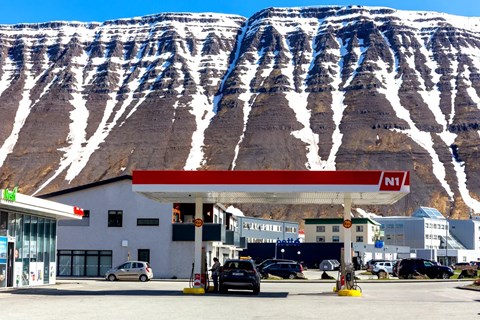 A KuKu Guide To Gas Stations in Iceland (and the Tiny Fuel Decisions That Can Ruin Your Road Trip)